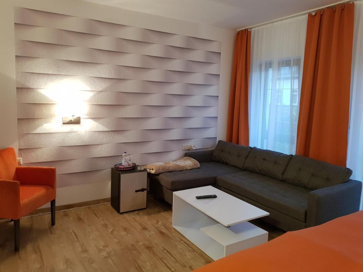 Hotel Milin Райхенбах-ім-Фогтланд Екстер'єр фото