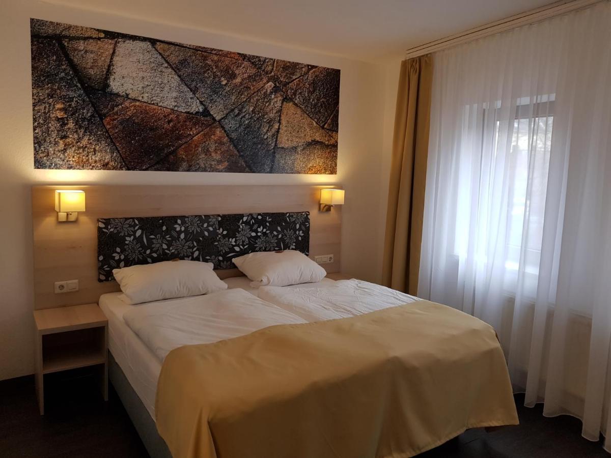 Hotel Milin Райхенбах-ім-Фогтланд Екстер'єр фото